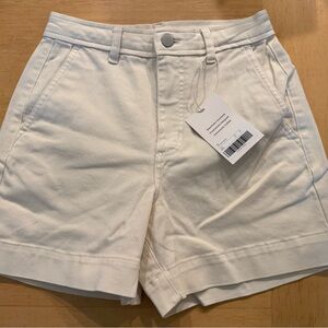 Everlane Utility Short